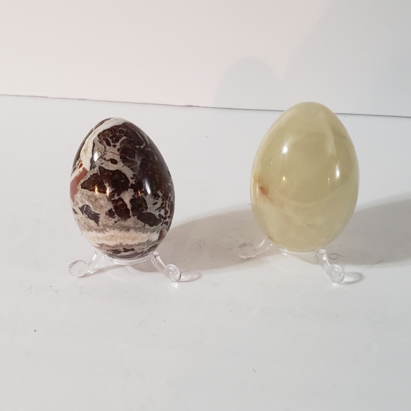 Agate Stone Alabaster Eggs w Stands